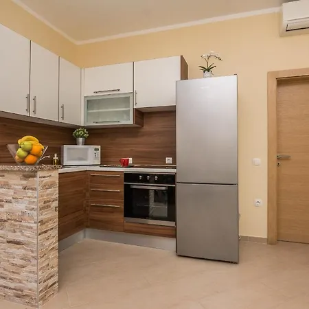 Bobeta アパート *