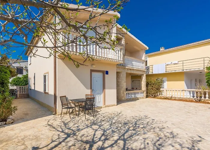 Bobeta Apartmán Vir